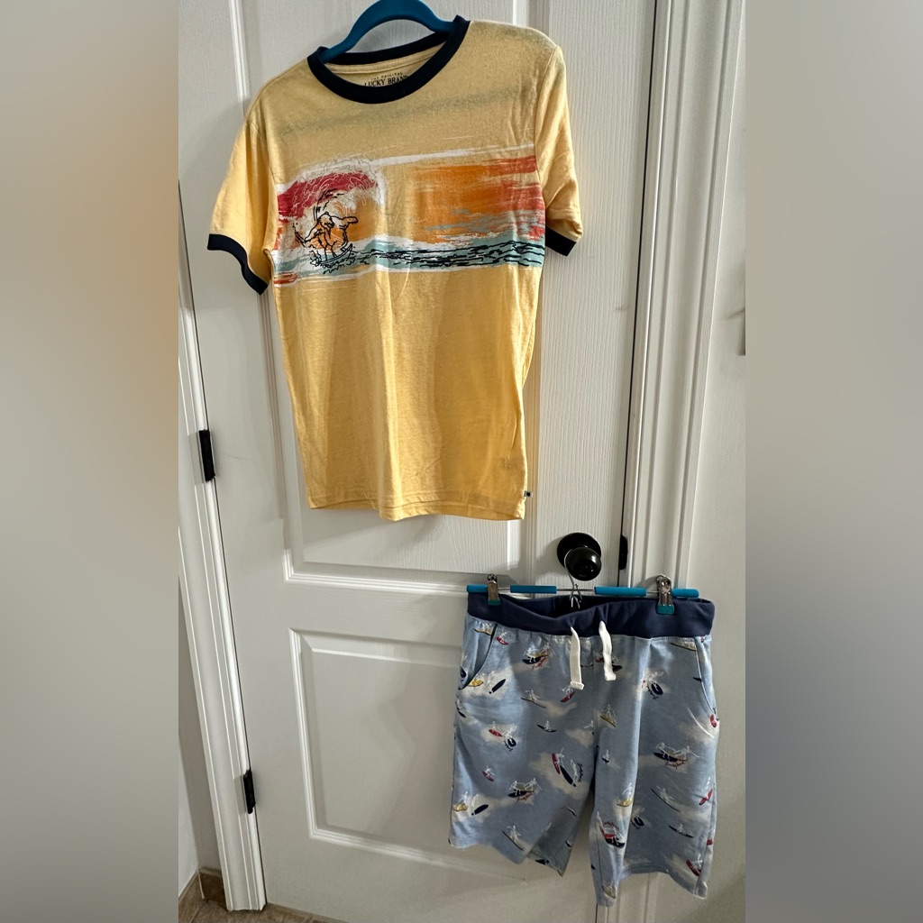 Lucky Brand Boys Size Large 1012 Surfer TShirt  Shorts Outfit